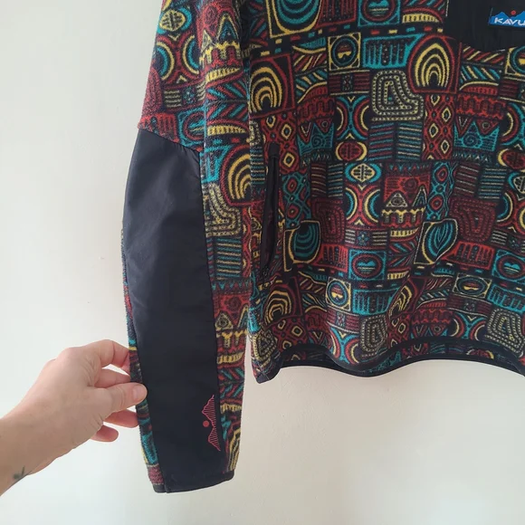 Colorful Geometric Patterned Jacket - Picture 2 of 4